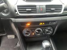 2015 Mazda Mazda3 - Photo 10