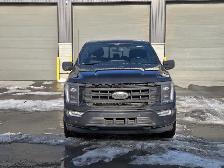 2022 Ford F-150 - Fully loaded, clean carfax, 2.7 Ecoboost! - Photo 2