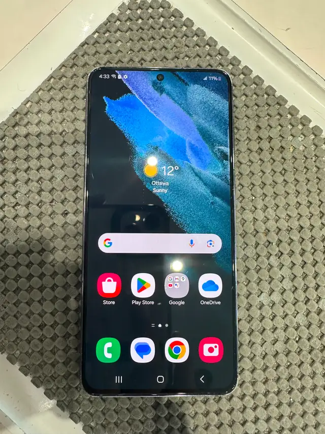 Unlocked Samsung S21 Ultra (128 GB) 1 - Year Warranty