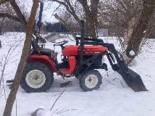 Kubota compact tractor with loader-diesel 4wd