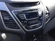 2014 Hyundai Elantra - Photo 11