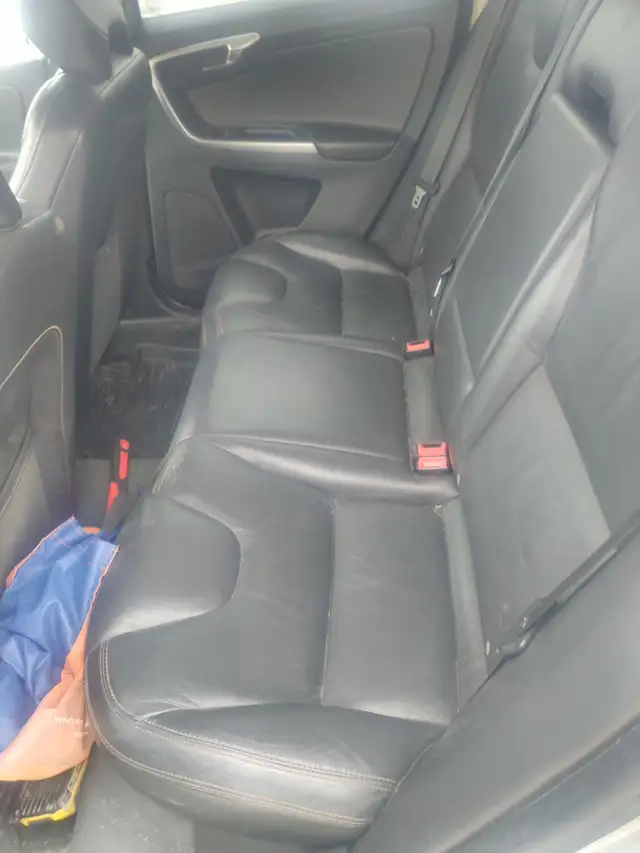 2010 Volvo xc60 safetied - Photo 6