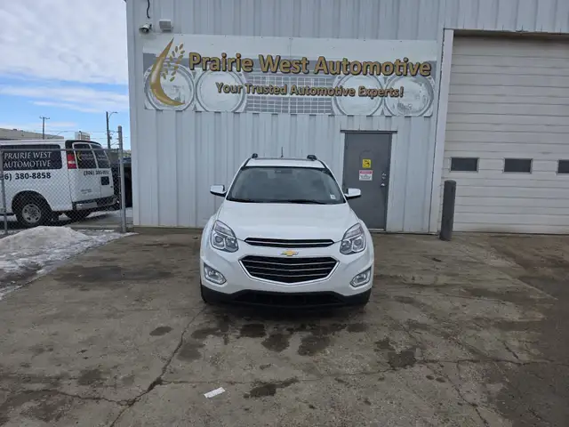 2017 Chevrolet Equinox Premier AWD - Photo 2