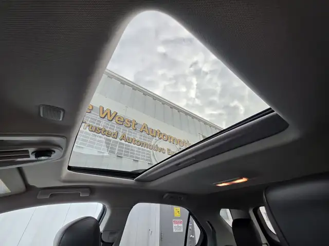 2017 Chevrolet Equinox Premier AWD - Photo 20