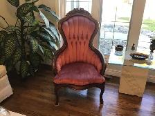 VINTAGE QUEEN ANNE CHAIRS