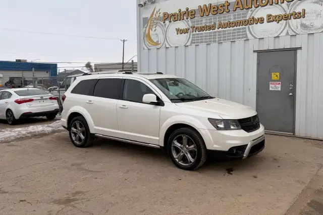 2017 Dodge Journey Crossroad AWD - Photo 3