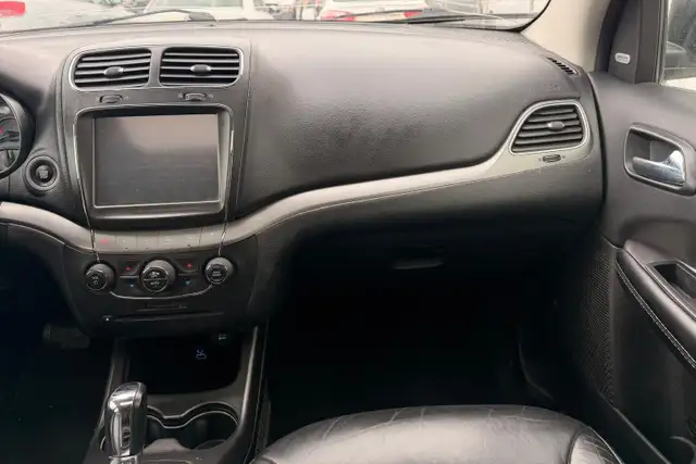 2017 Dodge Journey Crossroad AWD - Photo 21