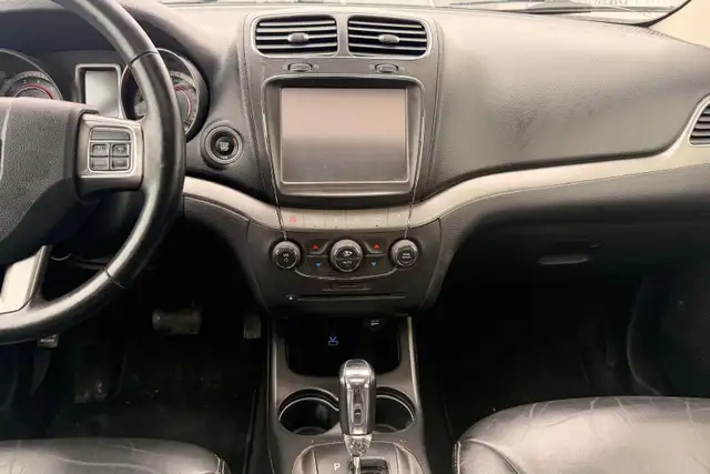 2017 Dodge Journey Crossroad AWD - Photo 22