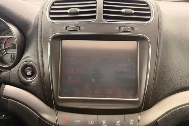 2017 Dodge Journey Crossroad AWD - Photo 25