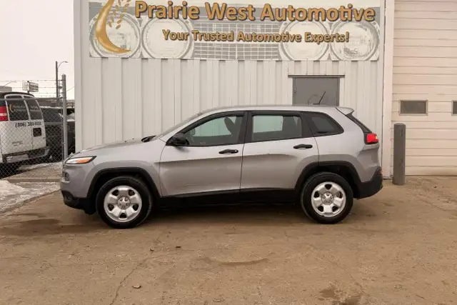 2016 Jeep Cherokee Sport - Photo 8