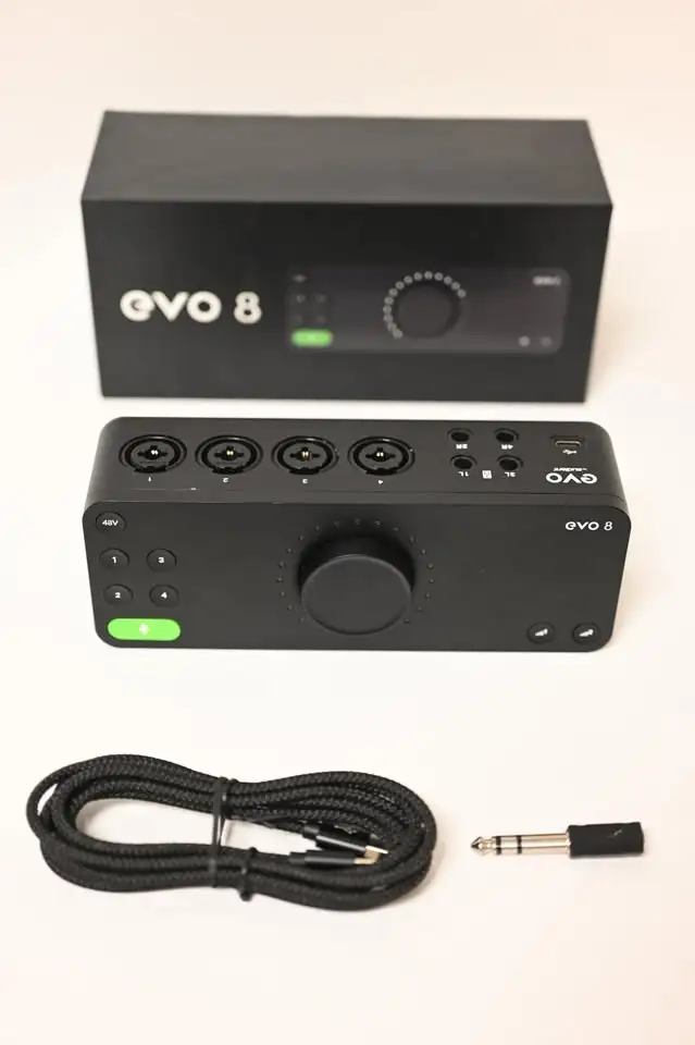 Audio Interface EVO 8 USB High Performance AD/DA Converters USED
