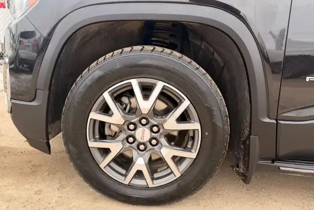 2020 GMC Acadia SLE AWD - Photo 10