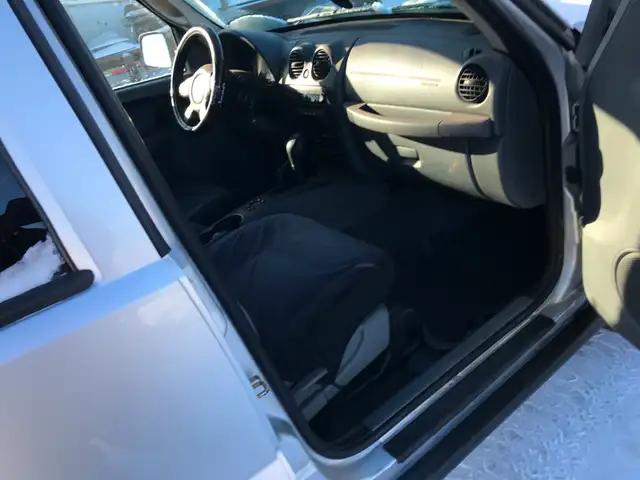 2005 Jeep Liberty Sport -- Safetied - Photo 7