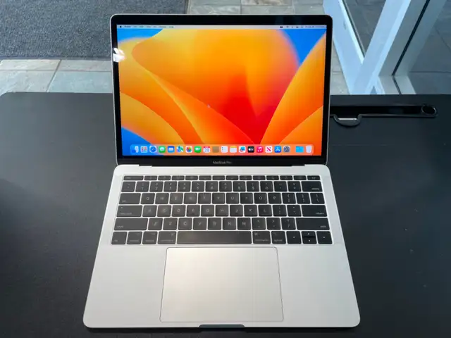 Apple MacBook Pro, 2017, Retina, 250GB