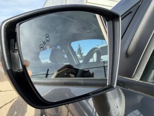 2022 Ford EcoSport | Clean Carfax | Low Mileage | - Photo 10