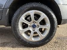 2022 Ford EcoSport | Clean Carfax | Low Mileage | - Photo 23