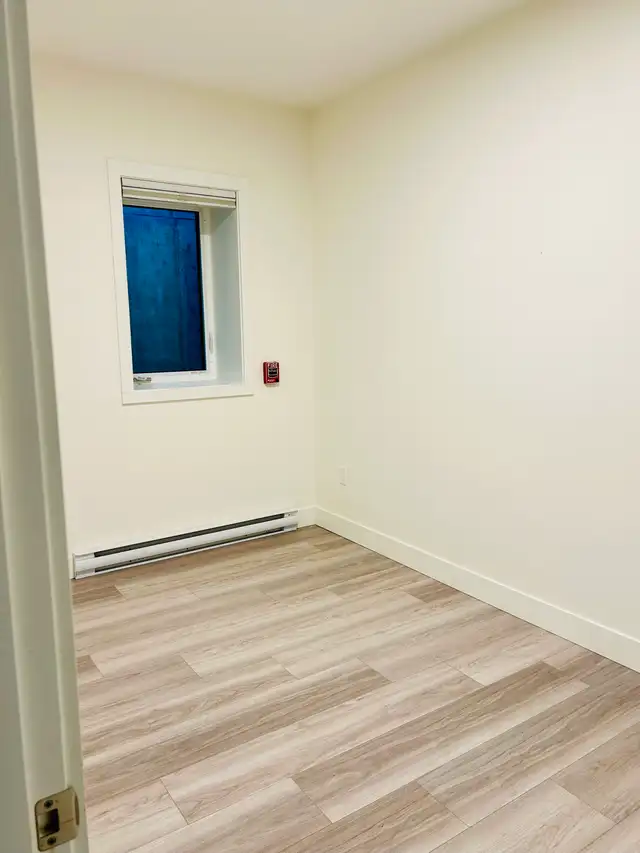 room for rent - Photo 5