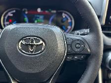 2023 Toyota RAV4 Hybrid SE AWD - Photo 18