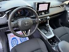 2023 Toyota RAV4 Hybrid SE AWD - Photo 22