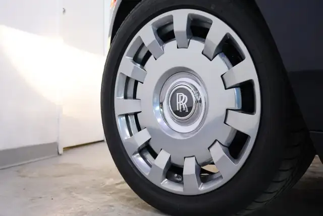 2013 Rolls Royce Ghost EXTENDED WHEEL BASE - Photo 15