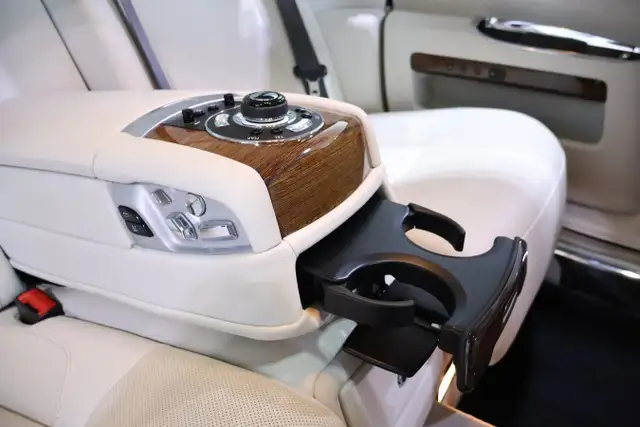 2013 Rolls Royce Ghost EXTENDED WHEEL BASE - Photo 38