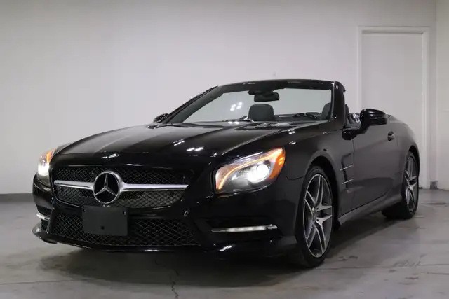 2013 Mercedes-Benz SL-Class SL 550 - Photo 2