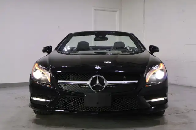 2013 Mercedes-Benz SL-Class SL 550 - Photo 9
