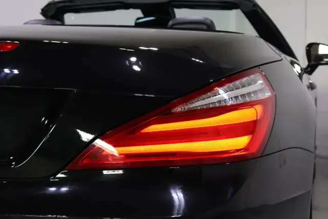 2013 Mercedes-Benz SL-Class SL 550 - Photo 11