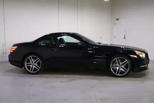 2013 Mercedes-Benz SL-Class SL 550 - Photo 14