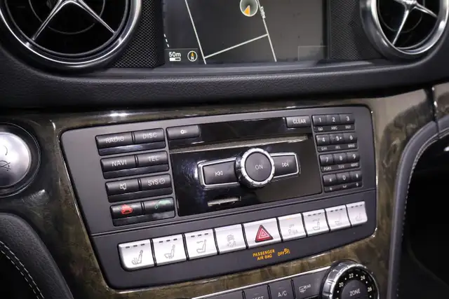2013 Mercedes-Benz SL-Class SL 550 - Photo 23