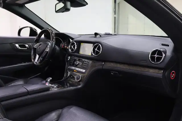 2013 Mercedes-Benz SL-Class SL 550 - Photo 30