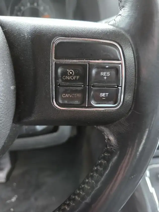 Jeep Patriot High Altitude 2017 HIGH ALTITUDE CUIR TOIT 4X4 MAGS - Photo 18