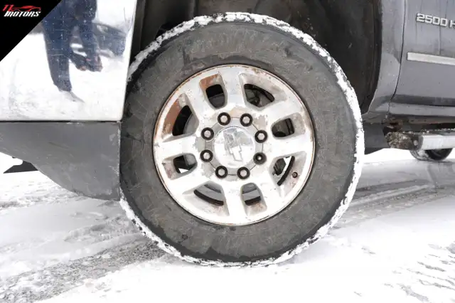 2015 Chevrolet Silverado 2500HD 4X4 Double Cab 143.5' LTZ | LOAD - Photo 9