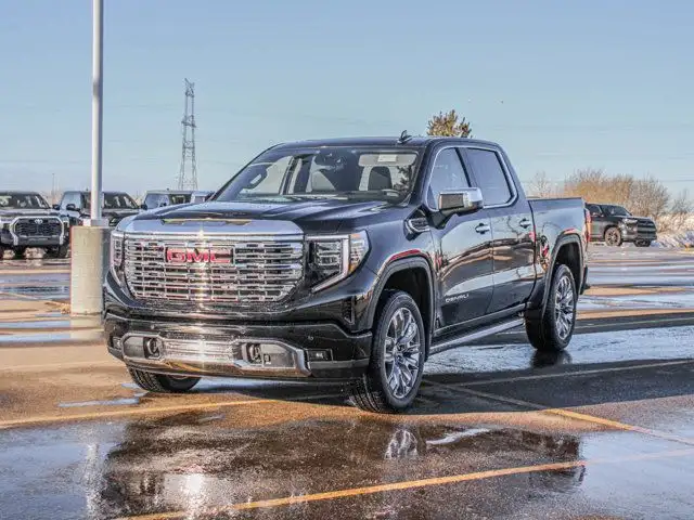 2026 GMC Sierra 1500 Denali - Photo 4