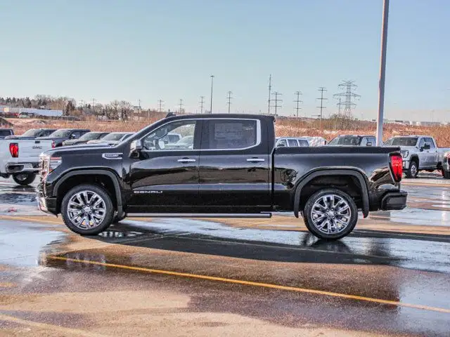 2026 GMC Sierra 1500 Denali - Photo 5