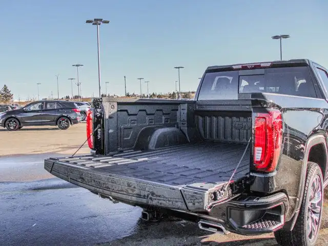 2026 GMC Sierra 1500 Denali - Photo 8