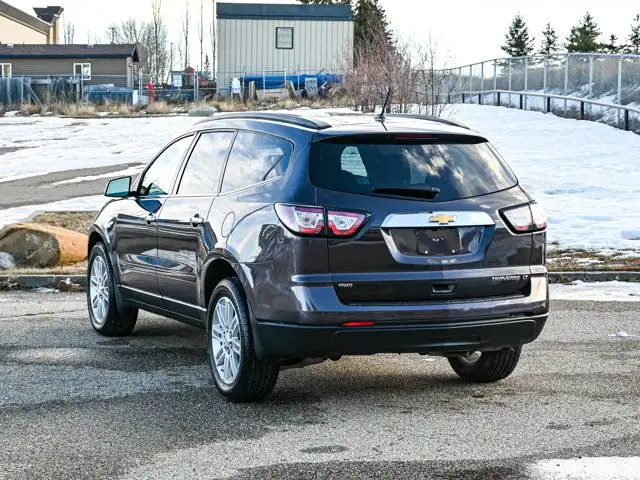 2015 Chevrolet Traverse LT 3.6L True North Edition - Photo 11