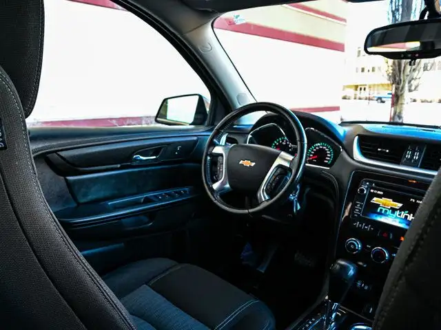 2015 Chevrolet Traverse LT 3.6L True North Edition - Photo 28