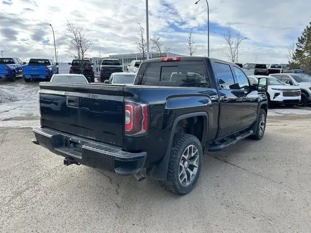 2018 GMC Sierra 1500 SLT All Terrain 6.2L - Photo 4