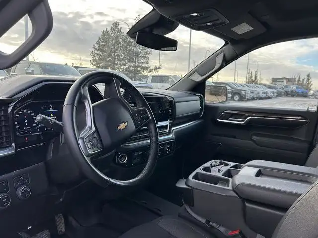 2024 Chevrolet Silverado 1500 LT 5.3L - Photo 6