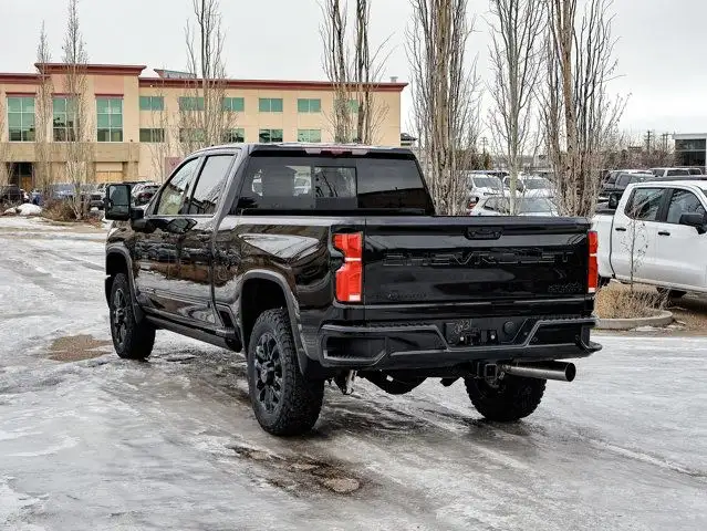 2026 Chevrolet Silverado 3500HD High Country - Photo 11