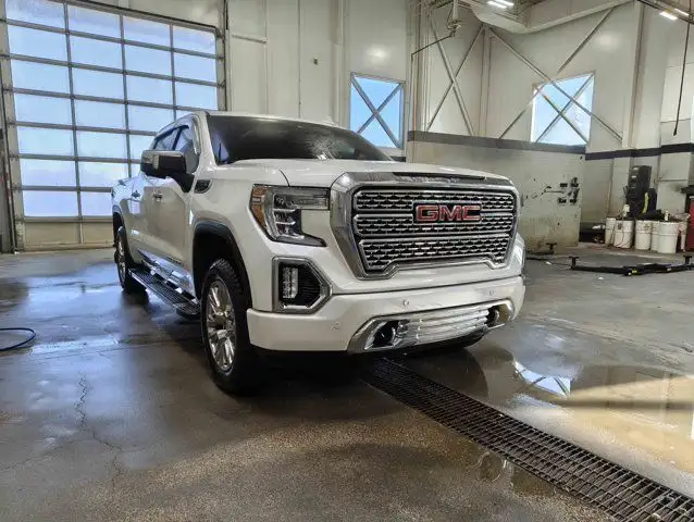 2019 GMC Sierra 1500 Denali 5.3L - Photo 3