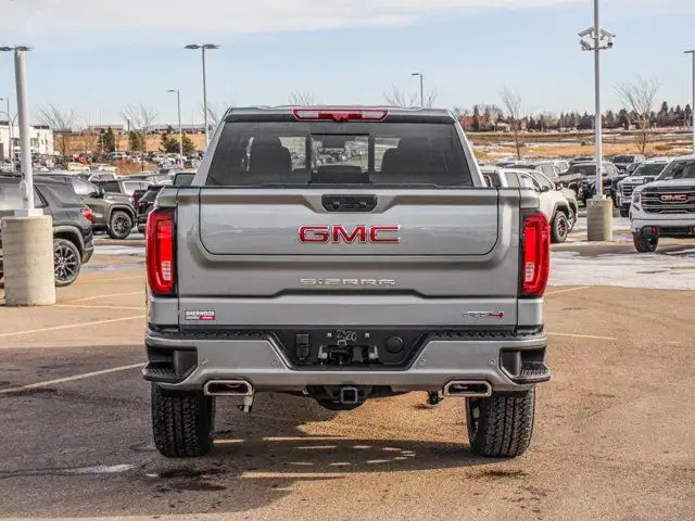 2026 GMC Sierra 1500 AT4 - Photo 7