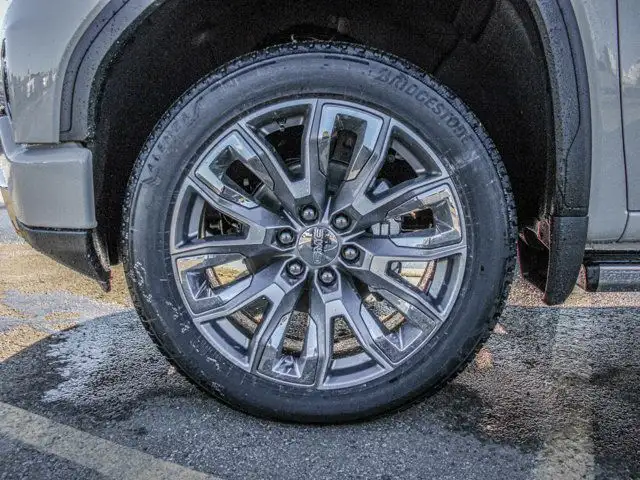 2026 GMC Sierra 1500 Denali - Photo 13