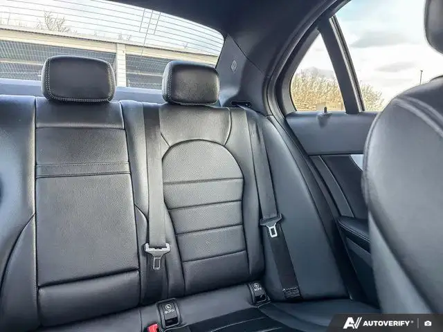 2018 Mercedes-Benz C-Class C 300 | HEATED SEATS & STEERING - Photo 15