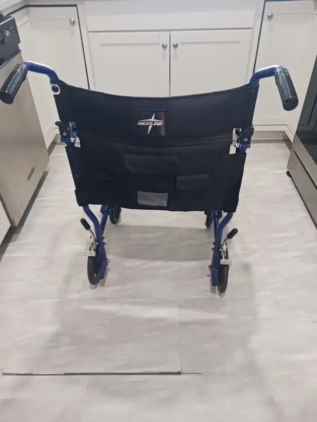 Transporter $30 - Photo 3