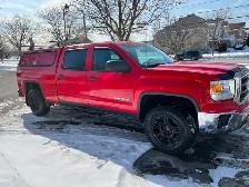 2014 GMC Sierra in excellent shape  no rust - Photo 2
