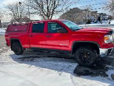 2014 GMC Sierra in excellent shape  no rust - Photo 5