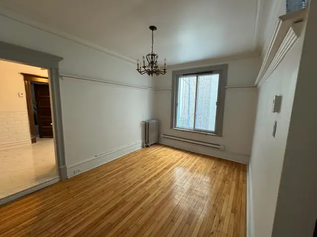 Appartement 5.5 à Louer /Rent – Parc-Extension