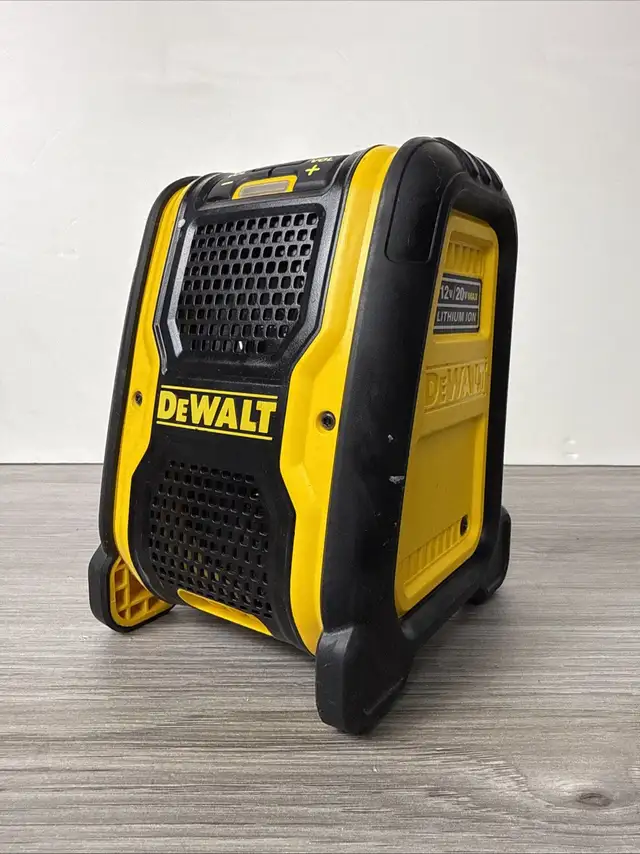 Dewalt 20V Max Bluetooth Speaker